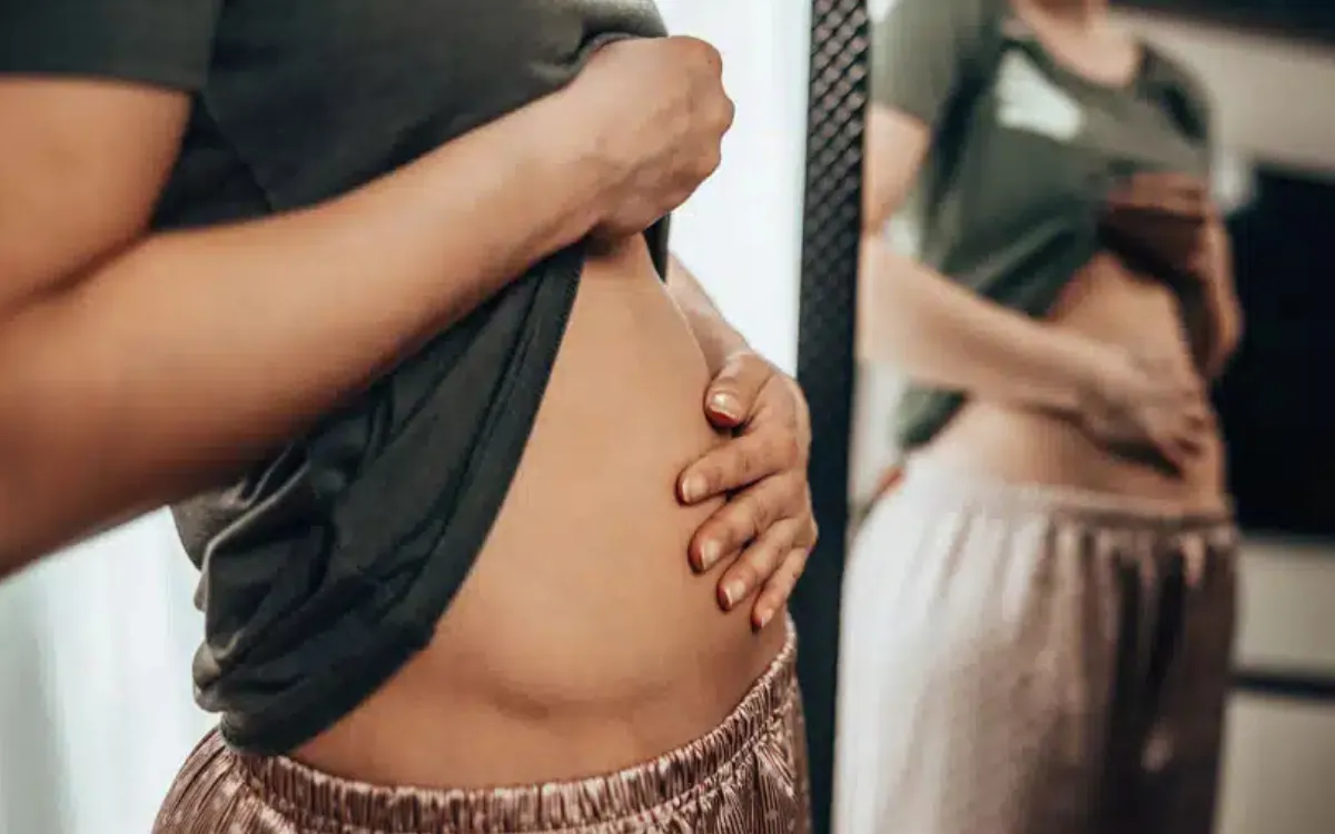 La mejor infusión para desinflamar la abdomen rápidamente 