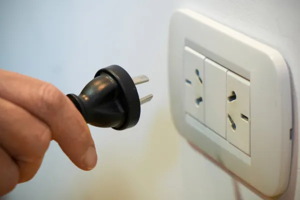 Los tres artefactos que más consumen energía aunque estén apagados