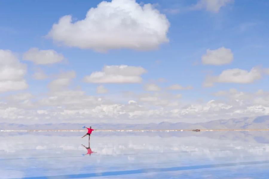 Vacaciones 2023/24: descubrí el mágico mar de sal, una maravilla natural que queda en el norte