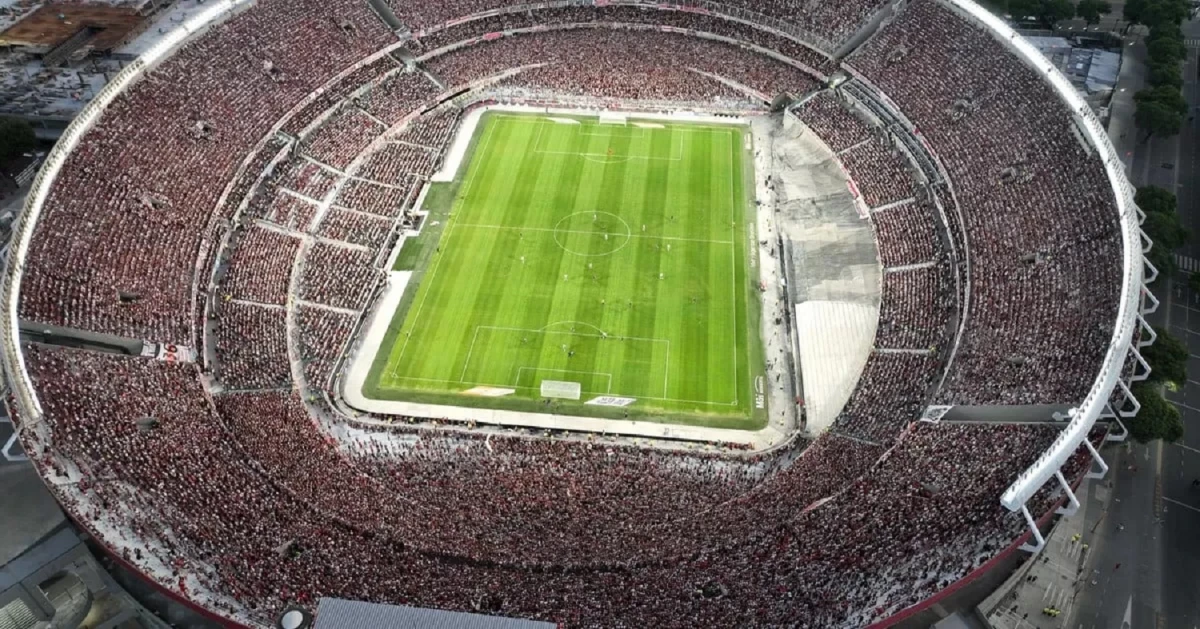 GIGANTE. River marca el camino en el fútbol argentino. 