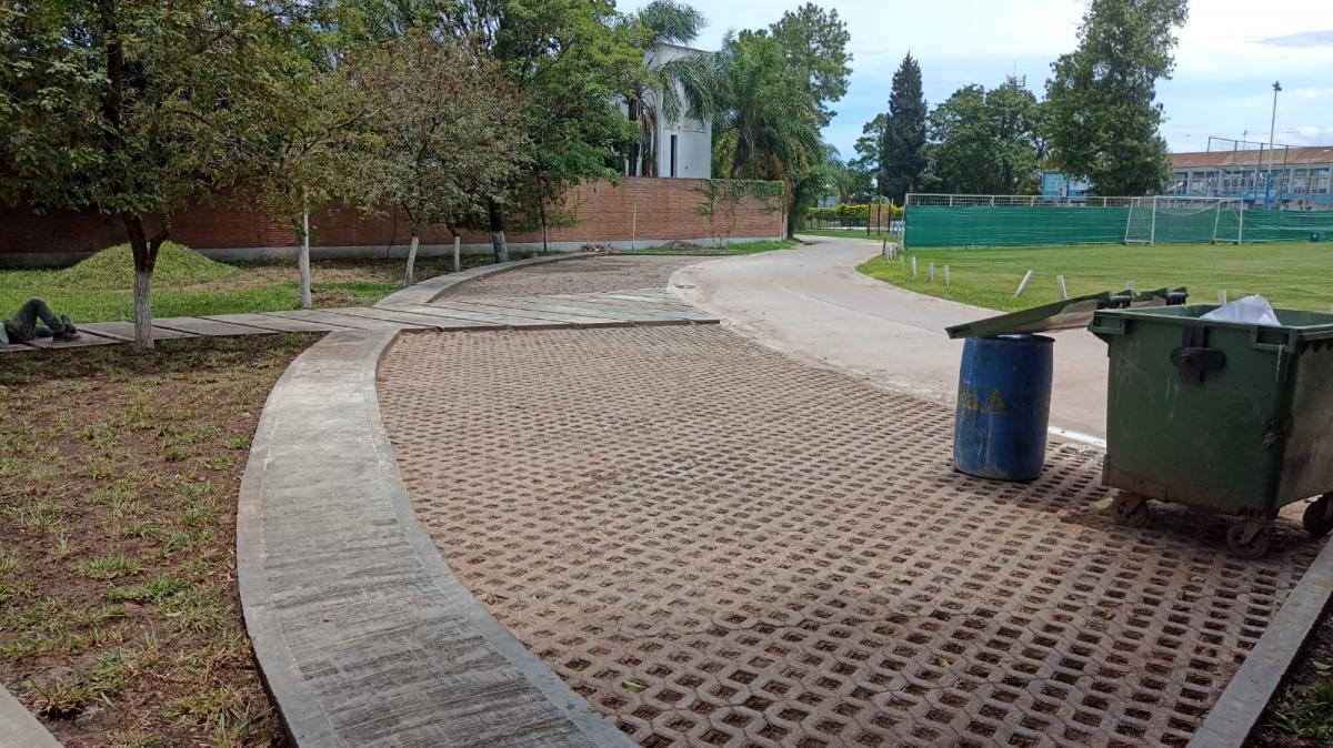 CAMINERIAS. El sector del albergue fue remodelado, se hicieron caminerias nuevas y se cambió la iluminación. Foto: Prensa CAT