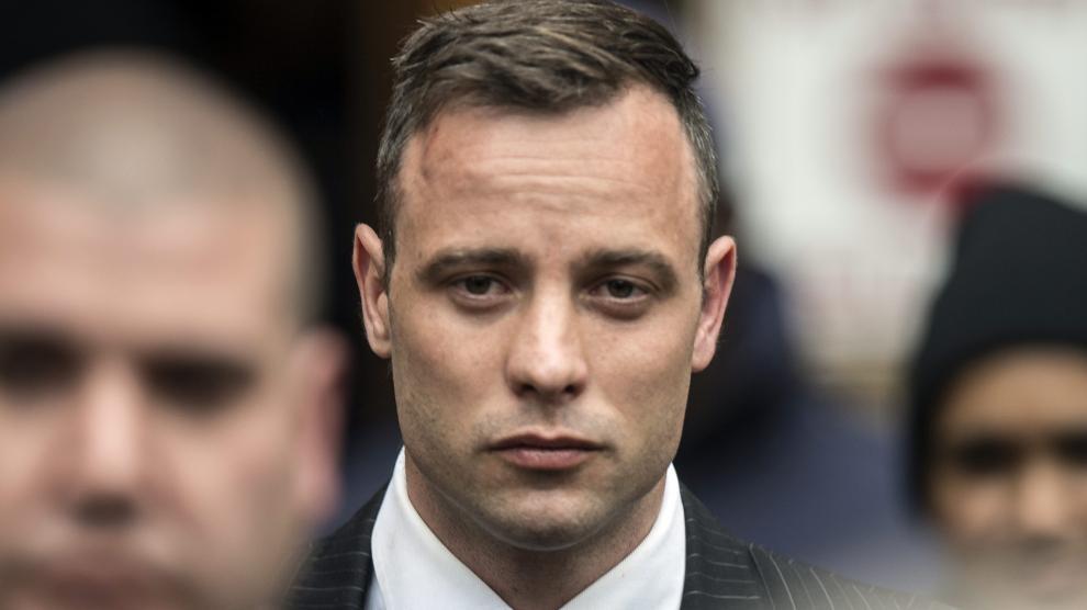 JUICIO. Oscar Pistorius fue liberado bajo libertad condicional. 