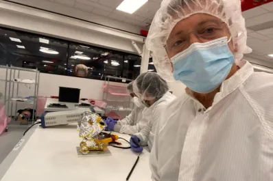 Quién es el físico que estudió en Tucumán y está al frente una misión espacial rumbo a la Luna