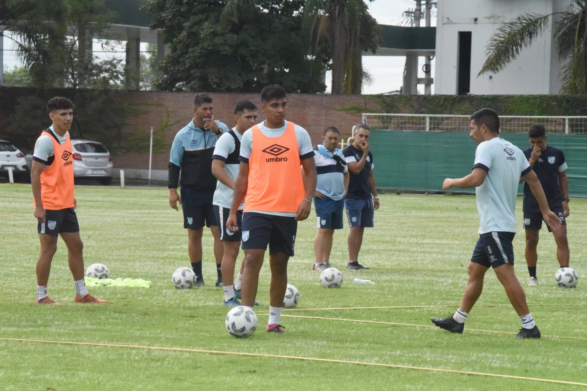 Un mercado de pases difícil y contrarreloj para Atlético Tucumán