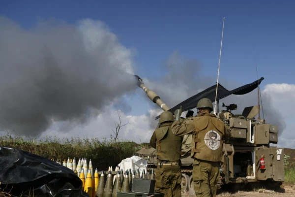Hezbollah ataca e Israel profundiza su ofensiva