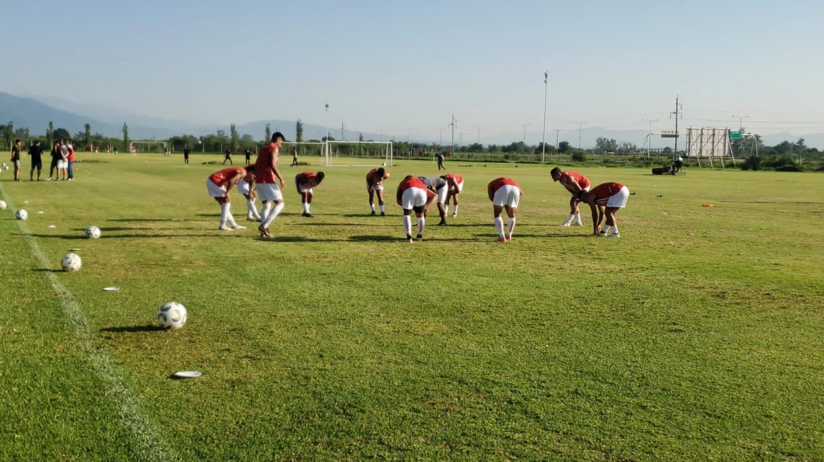 EN SALTA. San Martín superó la primera prueba; venció a Central Norte por 2 a 0.