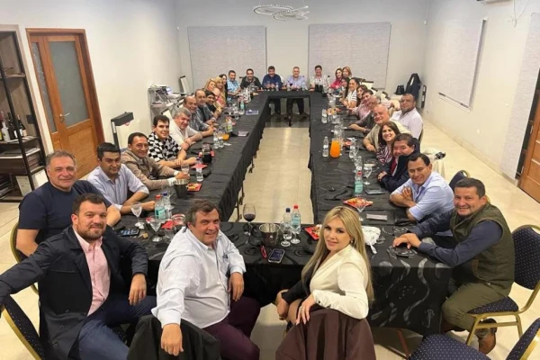 Malabarismos municipales en tiempos de cambio y de ajuste