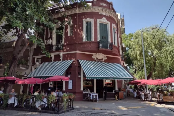 La parrilla Don Julio desmintió los elevados precios en su carta, pero le valió nuevas críticas