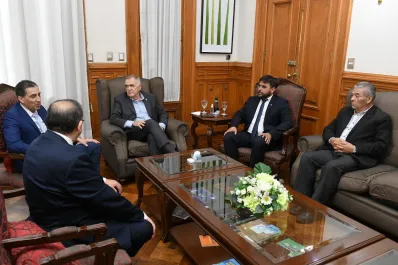 Jaldo mantuvo reuniones con Silman y con Funez en Casa de Gobierno
