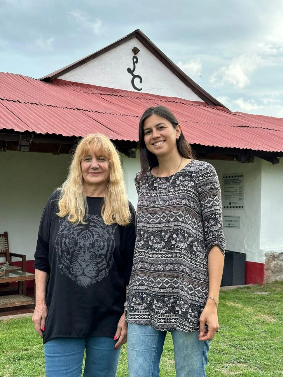 EMPRENDEDORAS. Ester Bonanno y Majo Lizondo compartirán hoy espacio para mostrar sus propuestas.