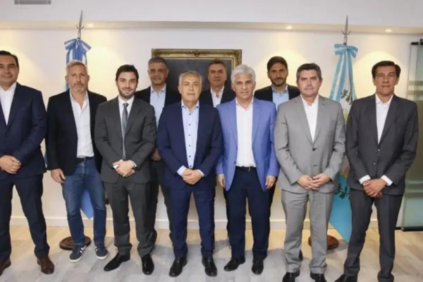 Gobernadores de JxC ponen condiciones a la ley de Milei