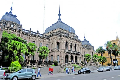 Durante el año pasado, Tucumán recibió casi un 20% menos de fondos discrecionales, respecto de 2022