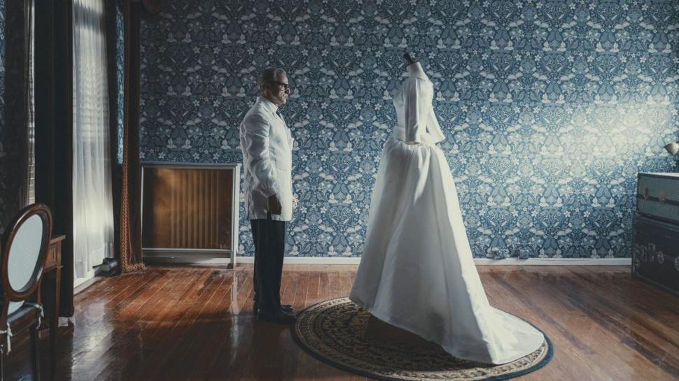 NOMBRE RECONOCIDO. “Cristóbal Balenciaga”, la vida del modisto.