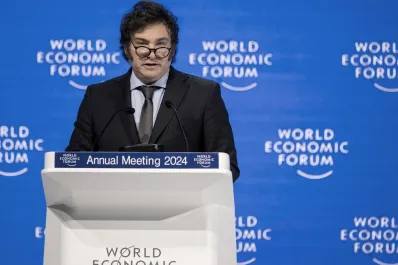 En el Foro de Davos, Javier Milei calificó al aborto como una “tragedia”