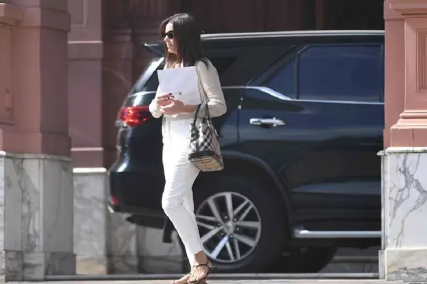 El Gobierno Nacional anunció que dará de baja más de 27.000 planes sociales por irregularidades