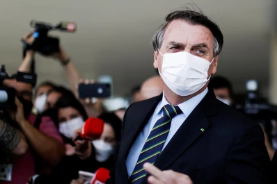 Según una investigación, Bolsonaro no se vacunó contra la covid-19