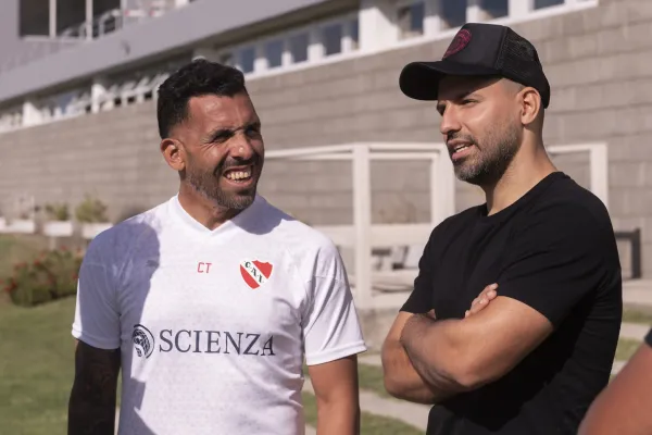 La sorpresiva visita del “Kun” Agüero al plantel de Independiente