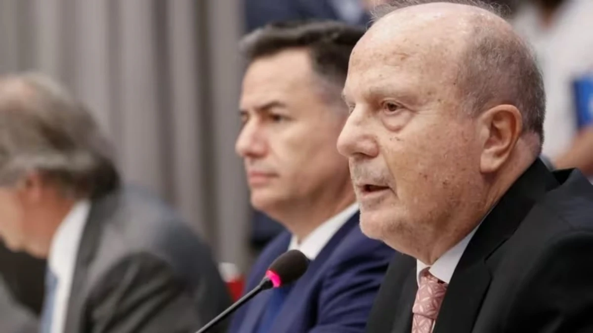 GUILLERMO FERRARO.