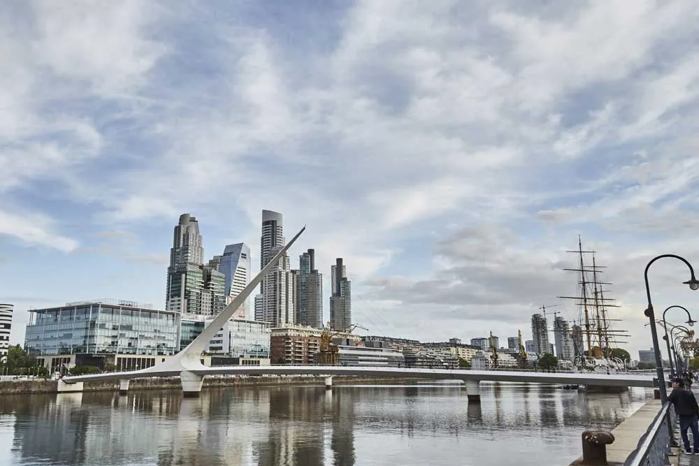 Turismo: Capital Federal recupera niveles históricos de visitantes internacionales