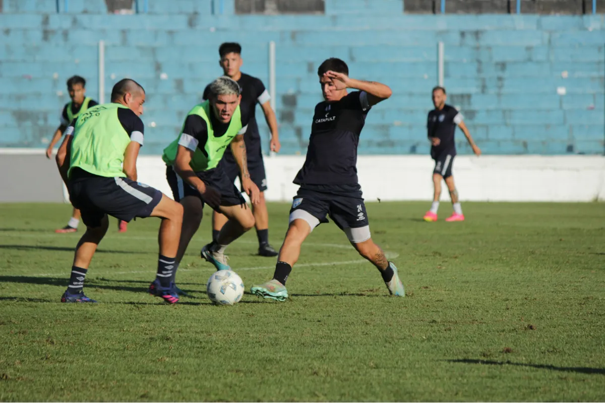 Atlético jugó un amistoso frente a la reserva.