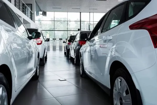 Autos: durante enero, el patentamiento de 0Km cayó 33% interanual