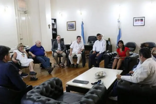 El Ministerio de Salud trabaja con Clínicas y Sanatorios para acortar tiempos de espera de cirugías