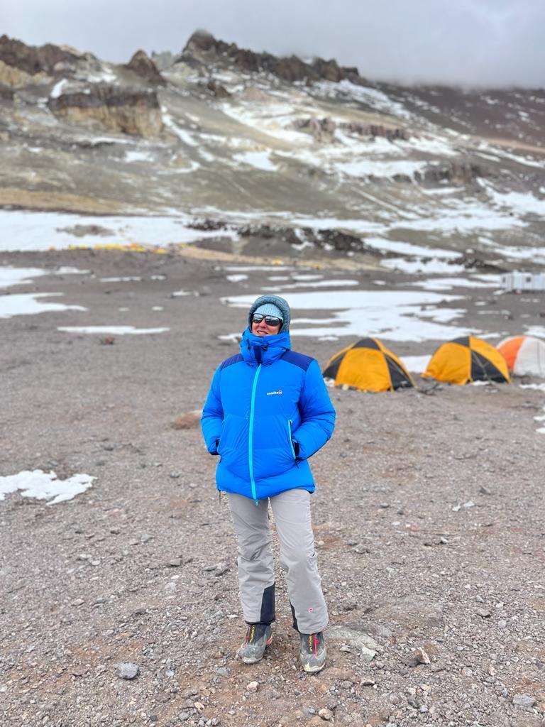 Una contadora tucumana cuenta cómo fue recibir el Año Nuevo en la cima del Aconcagua