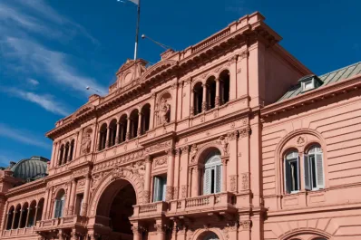 El Gobierno establece nuevos lineamientos en la negociación salarial del sector público