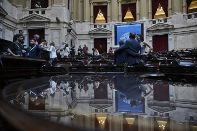 Diputados aprobó en general la ley ómnibus: el debate pasó a un cuarto intermedio hasta el martes