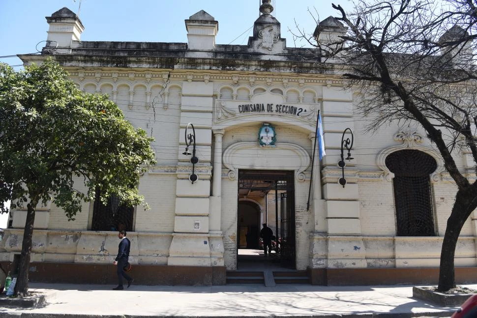 Cartas de lectores: comisaría Segunda