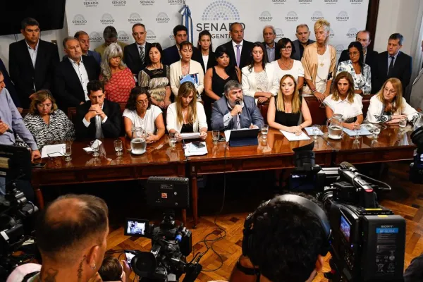 Jaldo tiene una mirada muy pequeña porque acá nadie se salva solo