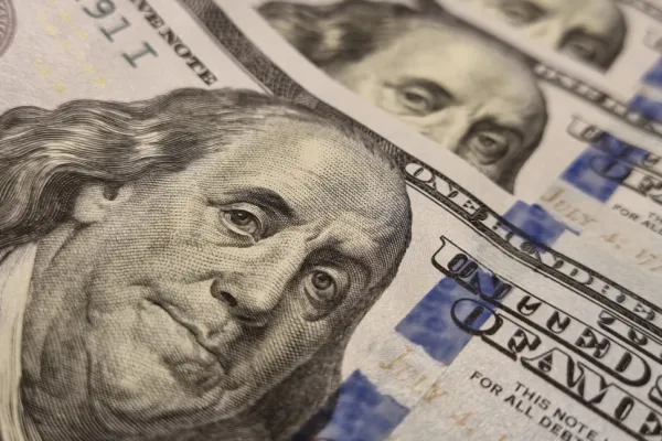 Dólar blue, EN VIVO: a cuánto cerró este martes 6 de febrero