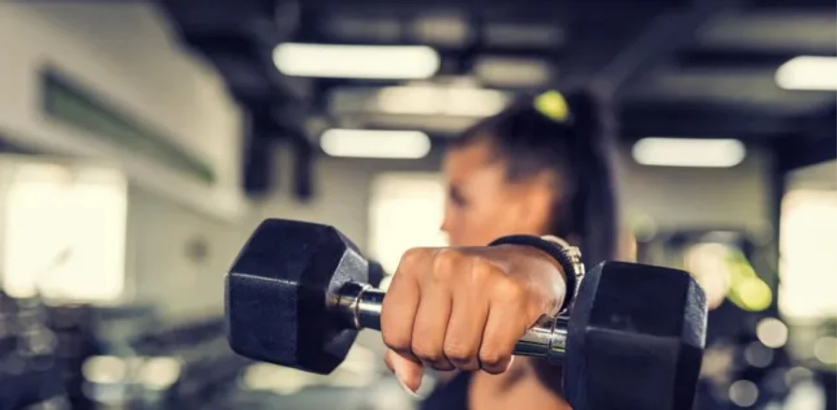 Por qué empezar a hacer ejercicios de fuerza después de los 40 cambia tu vida