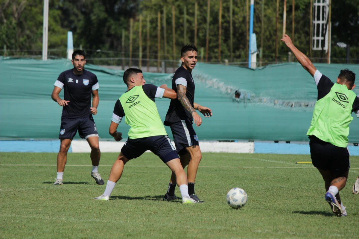 Atlético Tucumán trabaja pensando en Barracas, aunque en el horizonte asoma River