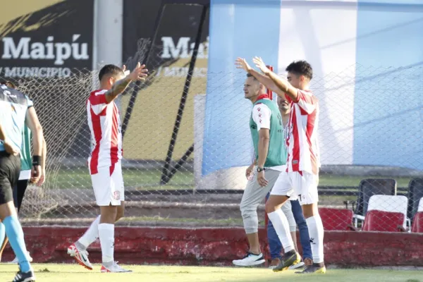 Con goles de Iván Molinas y Lautaro Fedele, y un jugador menos, San Martín triunfó ante Deportivo Maipú