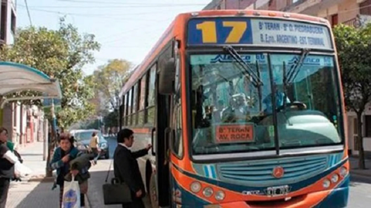 Empresarios de ómnibus del interior, duros contra la Nación