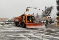 Fuerte temporal de nieve en Nueva York: escuelas cerradas y miles de vuelos cancelados