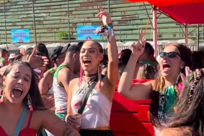 LA GACETA en Brasil: en Ouro Preto, los estudiantes dan lecciones de carnaval