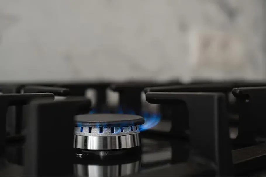La cocina, el calefón y la calefacción son los tres aspectos que se deben cubrir.