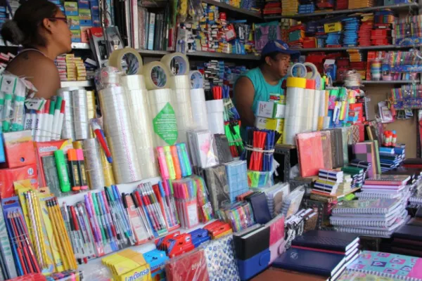 El Gobierno anunciará vouchers para comprar útiles y financiamiento para alumnos