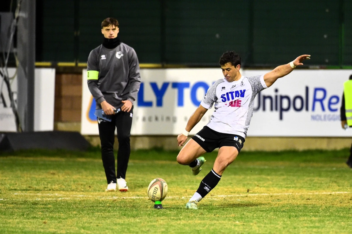 EN ITALIA. José Chico jugando en Rugby Lyons Piacenza. 