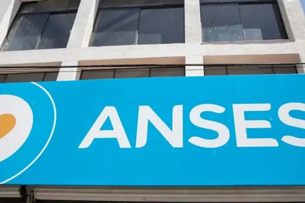 El pago de las jubilaciones de abril se hará de forma desdoblada: cómo quedan los nuevos montos