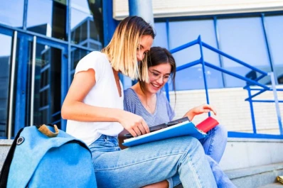 En marzo vencen estas 10 becas universitarias