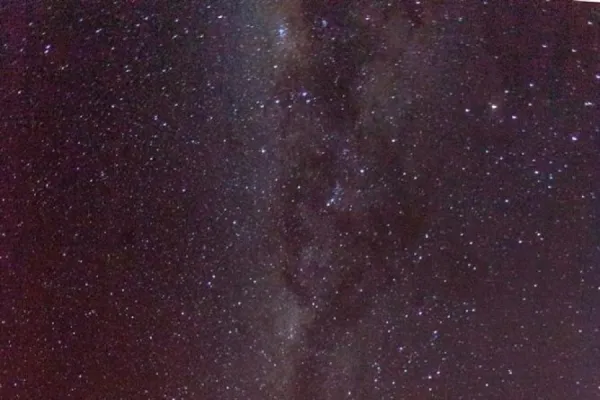 Turismo de Semana Santa: paisajes imperdibles para observar las estrellas y degustar la gastronomía tucumana