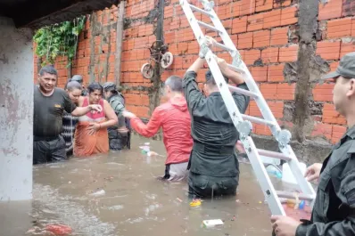 Temporal en Corrientes: más de 500 evacuados, clases suspendidas y sigue la alerta por tormentas