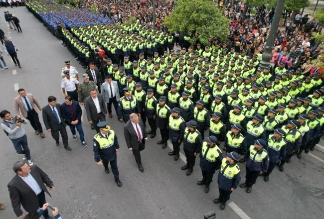 ¿Por qué es tan difícil hacer una depuración en la Policía?