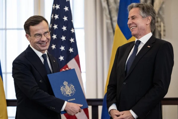 Suecia entra en la OTAN y completa el “muro nórdico”