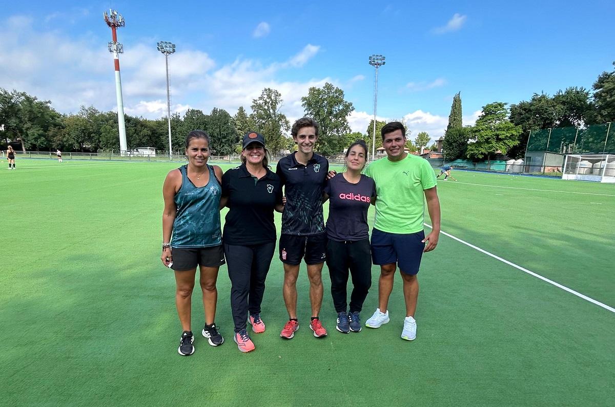 CON COLEGAS. Paula Palacios, Ezequiel Haro, Maia Potti y Victor Díaz acompañan a Villanueva en el cuerpo técnico 