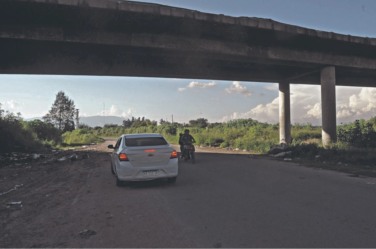 “EMBRUJADO”. Los vecinos temen por las desgracias ocurridas en el puente.