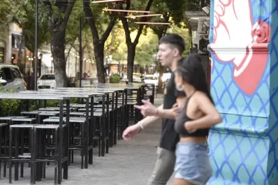 La violencia paraliza a Rosario: sin clases, colectivos, taxis y recolección de residuos